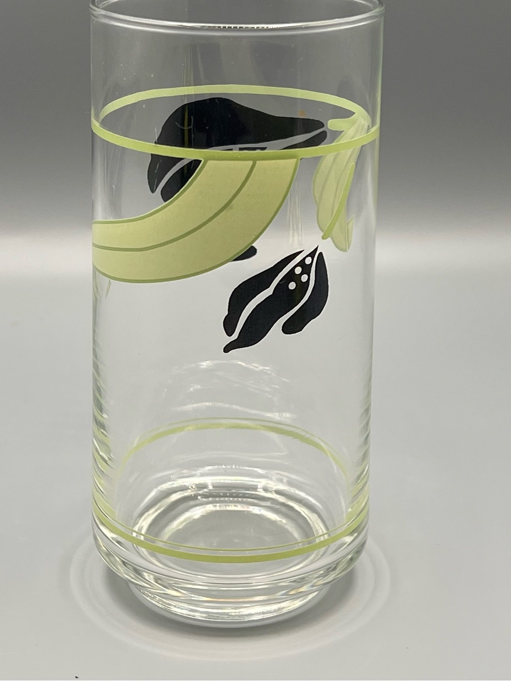 Vintage Corelle by Corning BLACK ORCHID Drinking Glass/Tumbler 14 oz. Vintage